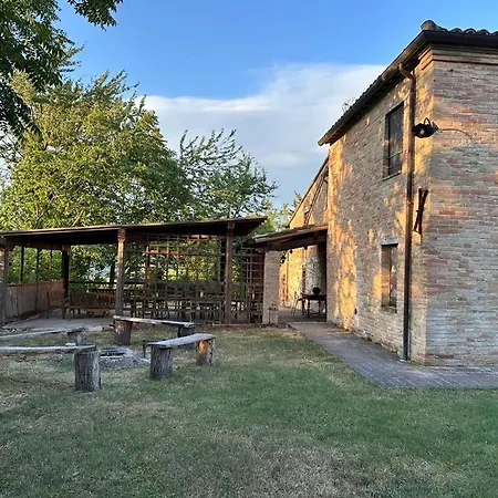 Feriehus Per Famiglie Montepolo Canavaccio di Urbino